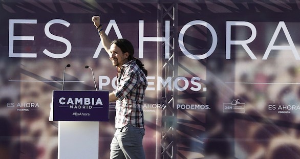 El secretario general de Podemos, Pablo Iglesias, durante el mitin en Alcal de Henares. Efe