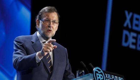 Rajoy acusa a Podemos de apropiarse alcaldas donde gan el PP y al PSOE de dejar sus votos para que lo consiga