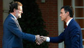 Pedro Snchez vuelve a reunirse con Mariano Rajoy para mostrarle su apoyo