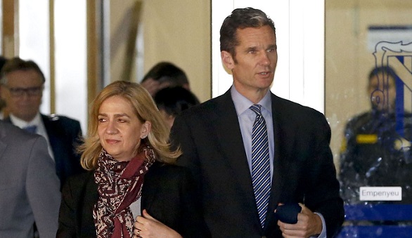 El tribunal admite el informe del fiscal que beneficia a la Infanta