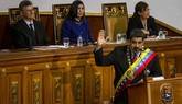 Golpe de Maduro al declarar el estado de emergencia econmica