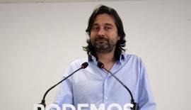 A Podemos 'se le cansan los nudillos' de llamar a la puerta del PSOE