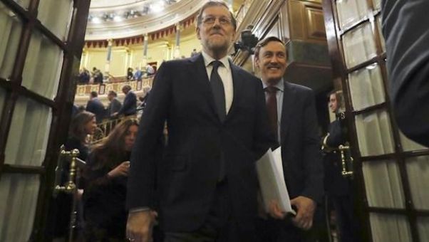 Rajoy, que jura su cargo este lunes, solo marca lneas rojas en materia econmica.