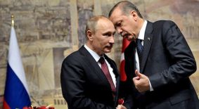 Los lazos entre Putin y Al Asad y Erdogan y los rebeldes complican el suceso.