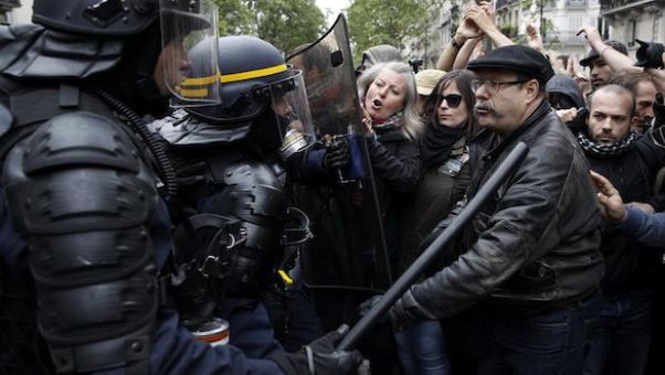 Altercados provocados por grupos antisistema en varias ciudades francesas tras los comicios.