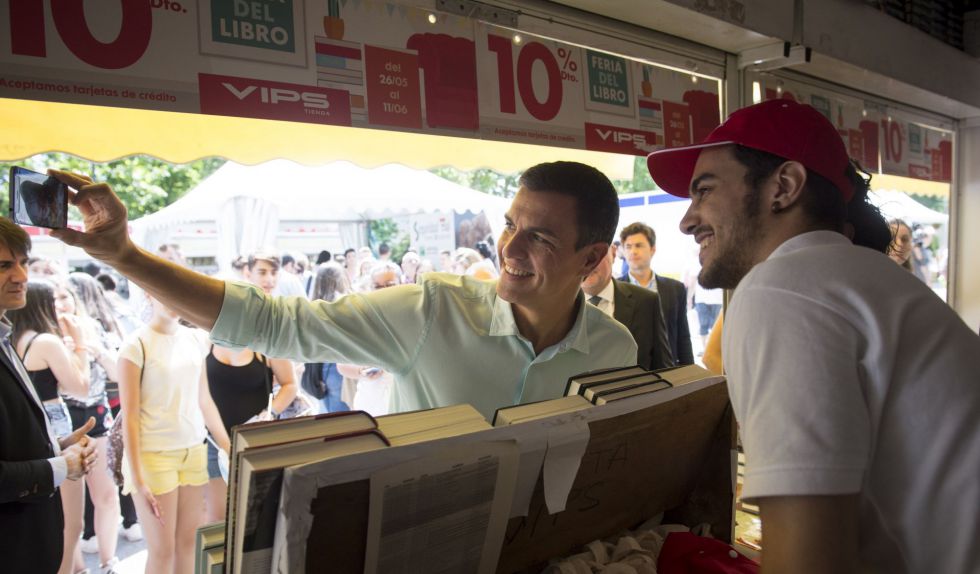 El lder socialista, a la caza del votante perdido. Por J. Cmara