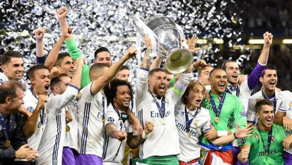 El Real Madrid encarril su duodcima Copa de Europa en una brillante segunda mitad en la que anul a la Juventus con un marcador de 1 a 4. Por Javier Nuez.