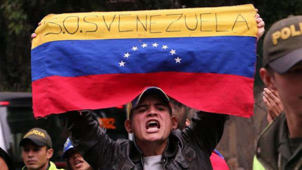Según el estudio Flash 800, el 73,8 por ciento de los venezolanos considera su gestión 'negativa'.