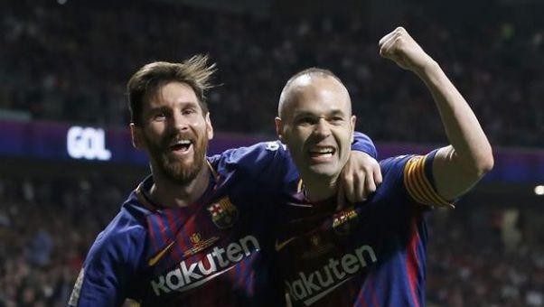 Messi y Stegen lideraron un alirón azulgrana de récord en la temporada en la que Valverde olvidó el 'tiqui-taca'. Por M. Jones