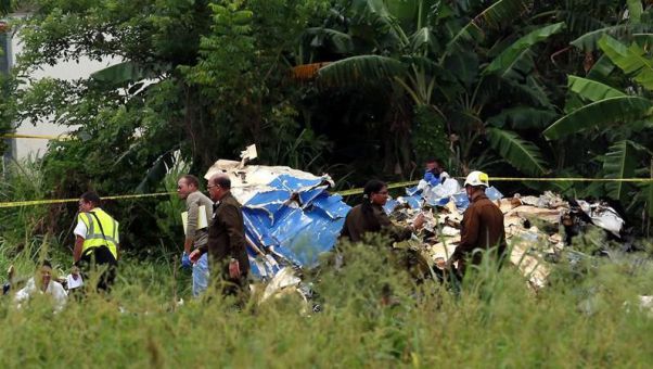 Un Boeing 737 de Cubana de Aviación se precipitó a tierra en las inmediaciones del aeropuerto José Martí.