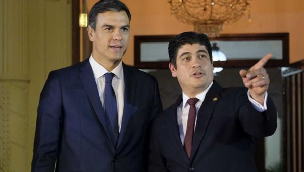 El president pide al presidente que exponga 'de una vez por todas' su propuesta para Catalua, en lugar de 'amenazar con el artculo 155' .