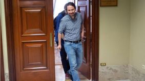 El lder de Podemos y el del PSOE se renen este martes en Moncloa.