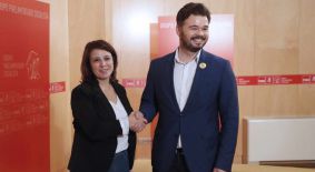 Adriana Lastra negocia con Gabriel Rufin para presionar a Podemos