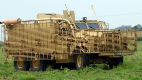 Reino Unido planea enviar vehículos blindados a Ucrania