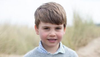 El príncipe Louis, hijo de los duques de Cambridge, cumple 4 años