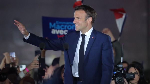 Las primeras estimaciones dan a Macron un 58,1% de voto y a Le Pen un 41,8%.