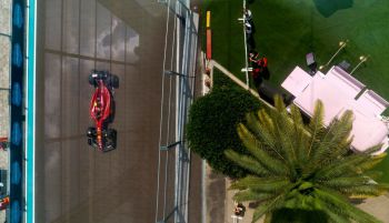 F1. Leclerc y Sainz firman una primera línea para Ferrari