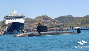 El submarino de fabricación española S-81 'Isaac Peral' supera su primera salida al mar