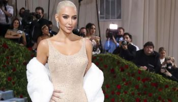 Kim Kardashian, acusada de dañar el vestido de Marilyn que lució en la Met Gala