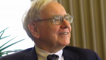 Una persona paga 19 millones de dólares para almorzar con Warren Buffett