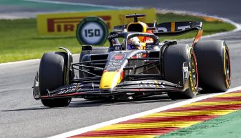 GP Bélgica. Verstappen firma otra espectacular remontada y Sainz acaba tercero