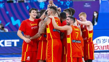 Eurobasket 2022. España pasa a octavos recuperando sensaciones ante Montenegro
