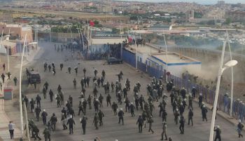 El Defensor del Pueblo acusa a Interior de 'no respetar la ley' en el asalto a la valla de Melilla