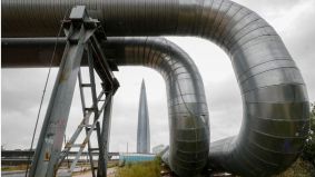 Rusia amenaza con cortar el suministro de gas a Europa si topa su precio