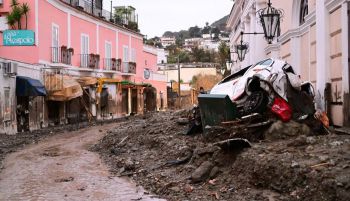 Ascienden a siete los fallecidos en el corrimiento de Ischia