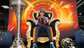 El español Mikel Azcona, campeón del mundo en Arabia Saudí
