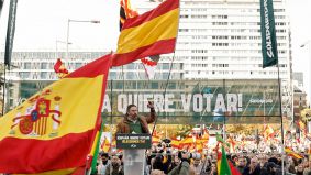 Vox reúne a 25.000 personas en Madrid para protestar contra el Gobierno de Sánchez
