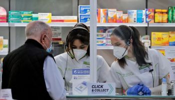 Las mascarillas seguirán siendo obligatorias en centros sanitarios, residencias y farmacias