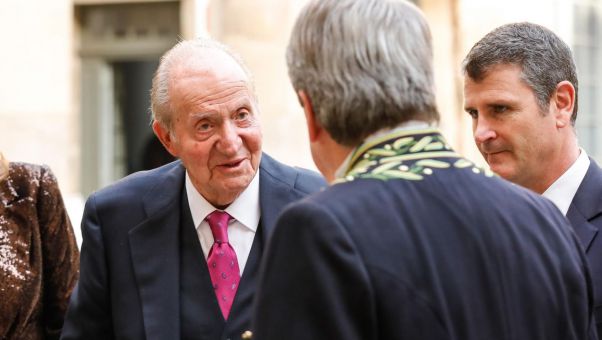 La familia del Nobel reconoció al monarca 'el papel que ha jugado para que España sea una democracia liberal europea'.