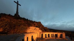 Los restos de Primo de Rivera serán exhumados del Valle el lunes