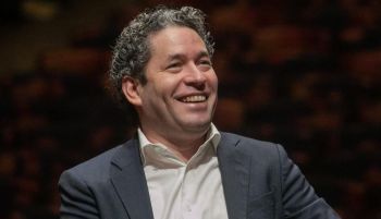 Gustavo Dudamel anuncia su dimisión como director musical de la Ópera de París