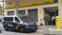 La Policía registra la Asamblea de Melilla por la trama de compra de voto por correo el 28M
