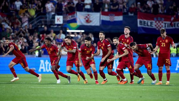 La selección española batió a la Croacia de Modric para reconquistar la gloria. Unai Simón y Dani Carvajal pusieron la firma.