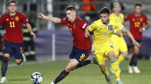 Eurocopa Sub-21. España accede a cuartos como primera tras un dulce empate 'in extremis' ante Ucrania