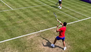 Wimbledon. Alcaraz ya conoce su senda hacia Djokovic y la gloria británica