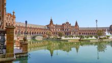 Los edificios de la Plaza de España de Sevilla, declarados Bien de Interés Cultural