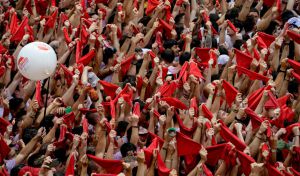 Sanfermines 2023: el chupinazo da comienzo a las fiestas de verano en España