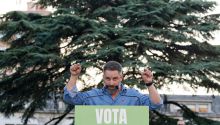 Abascal advierte que 'sólo un golpe en la cabeza' haría que Vox se abstuviera en Murcia