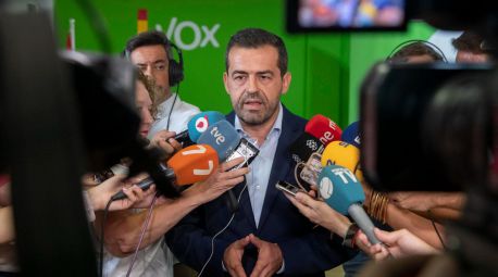 Vox reitera su voluntad de entrar en el Gobierno de Murcia y el PP le pide 'responsabilidad'