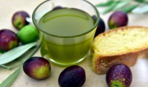 El aceite de oliva virgen extra mejora la salud en personas con obesidad y prediabetes