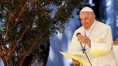 El Papa alerta de 'la urgencia dramática de ocuparse del medio ambiente'