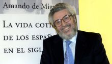 Muere Amando de Miguel, padre de la sociología moderna en España