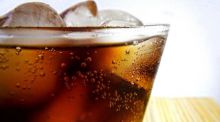 Un estudio vincula consumir diariamente bebidas azucaradas con riesgo de cáncer de hígado