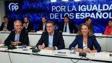 El PP respalda a Aznar y convoca un gran acto en Madrid contra la amnistía