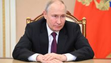 Putin defiende el sistema electoral ruso como 'uno de los mejores del mundo'