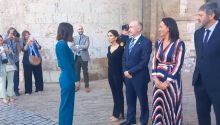 La presidenta de las Cortes de Aragón niega el saludo a la ministra Irene Montero